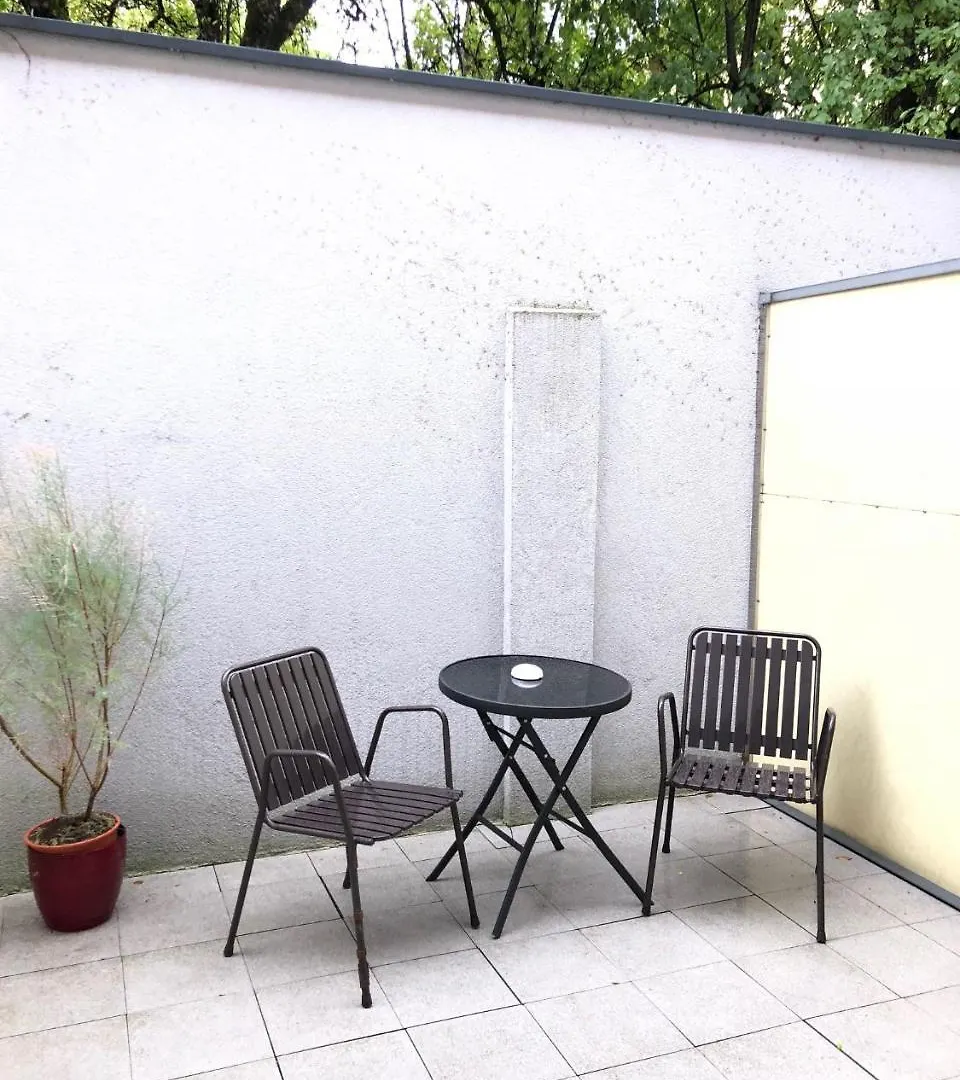 Hotel Vogelweiderhof Salzburg 3*,